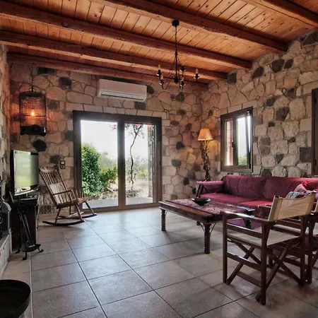 Villa Rock Tales *